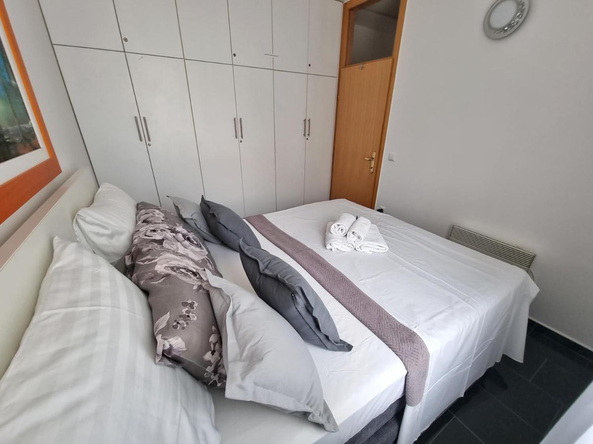 Apartamento Deluxe Novalja Exterior foto