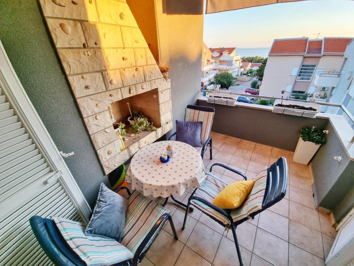 Apartamento Deluxe Novalja Exterior foto